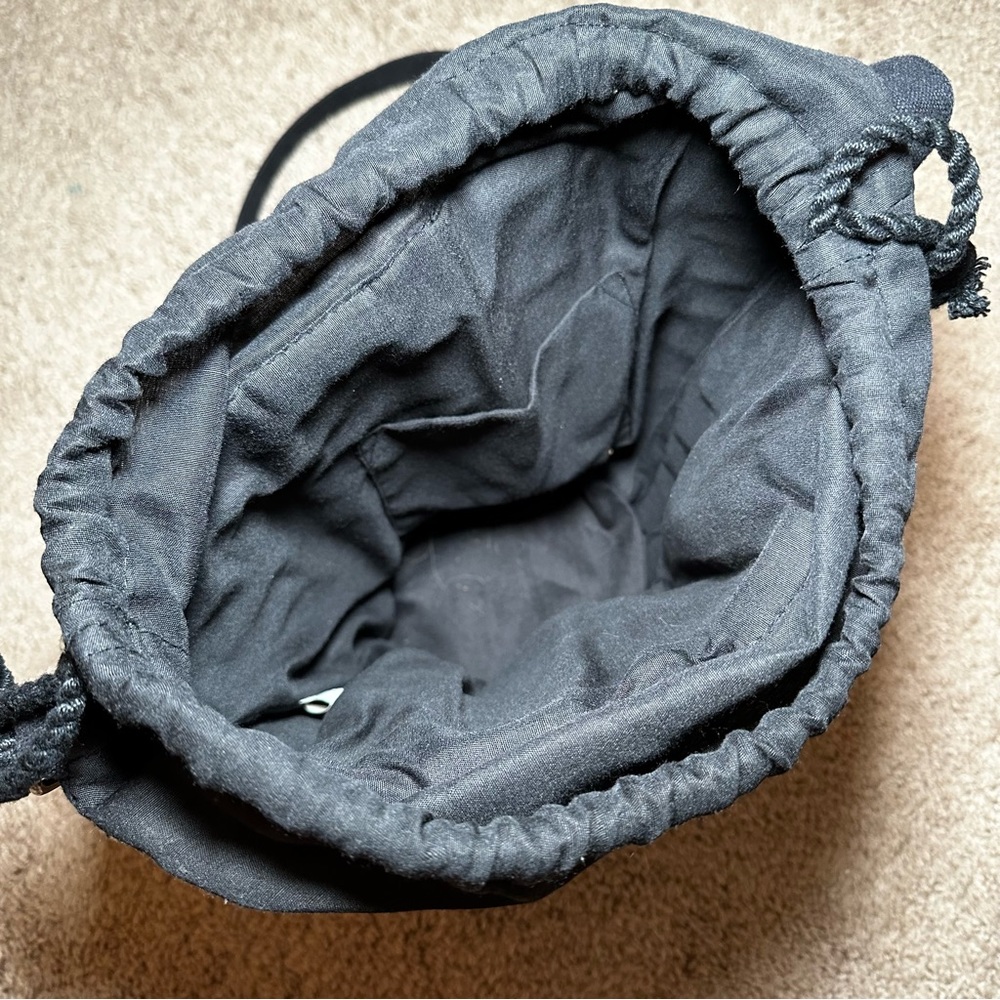 GUC Free People Black & White Embroidered Boho Bucket Crossbody Bag - Picture 3 of 4